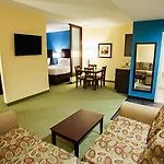 Holiday Inn Express & Suites Harrisburg West