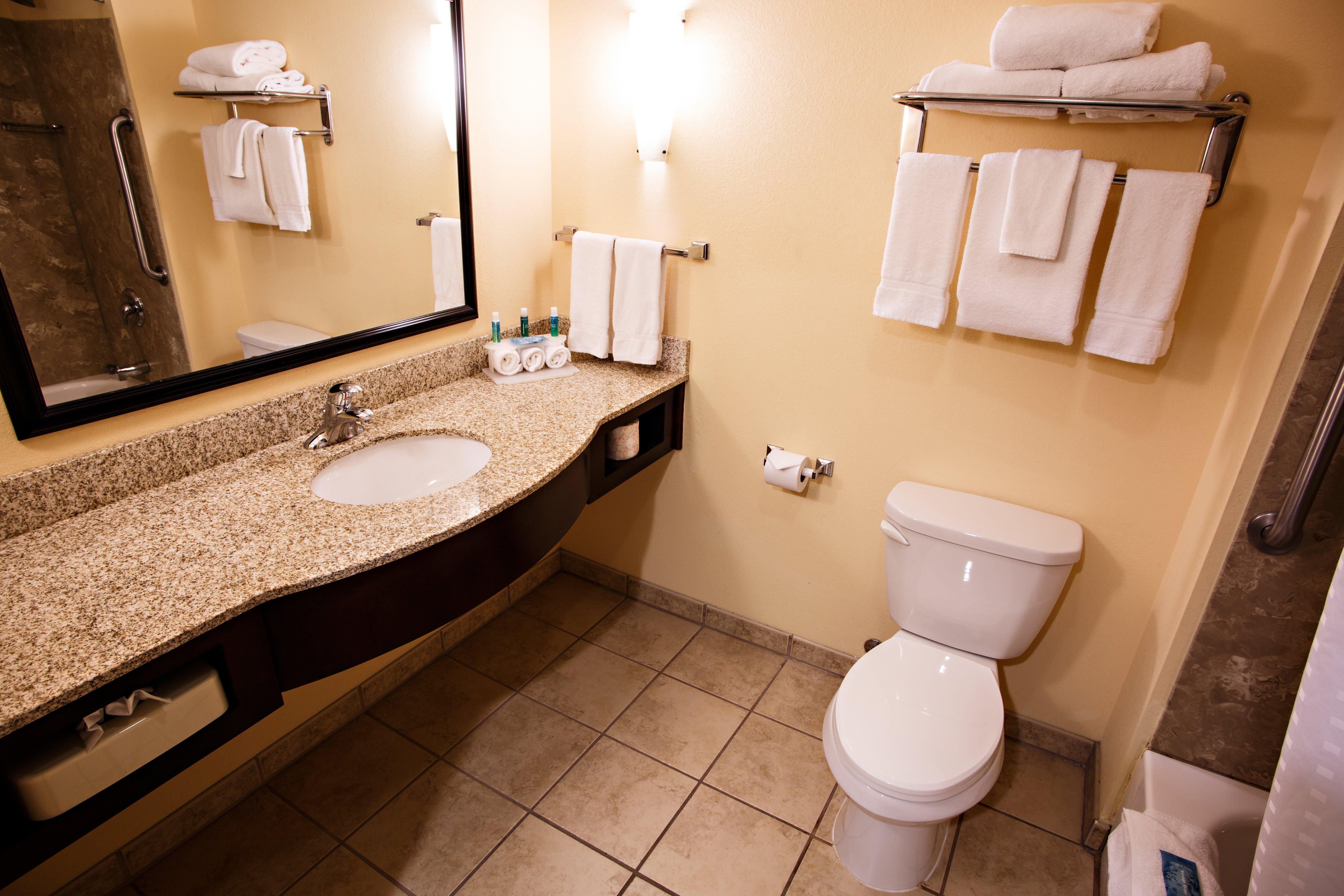 Express & Harrisburg West Hotel Mechanicsburg